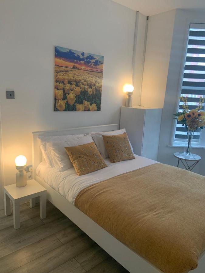 Bloomsbury House - Modern Near Anfield